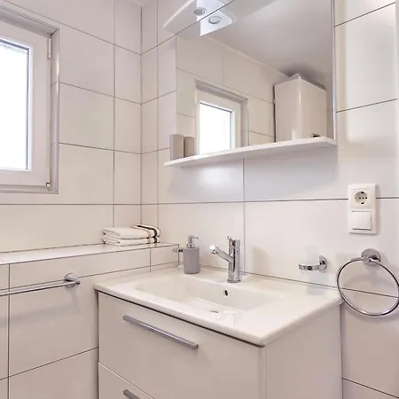 Appartamento Stone House Varos *