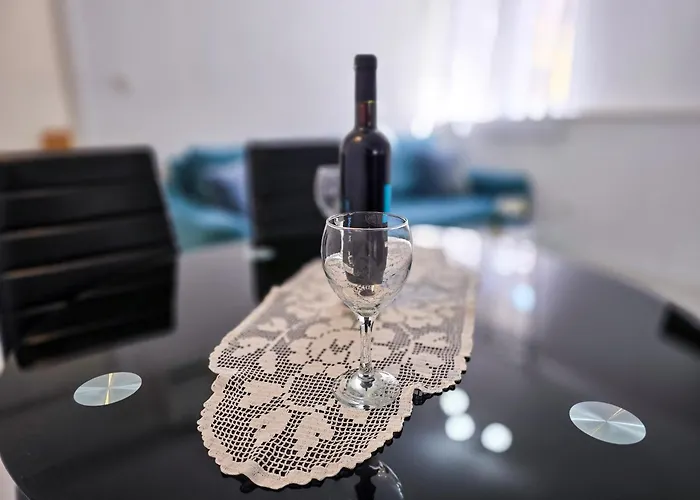 Apartment Stone House Varos